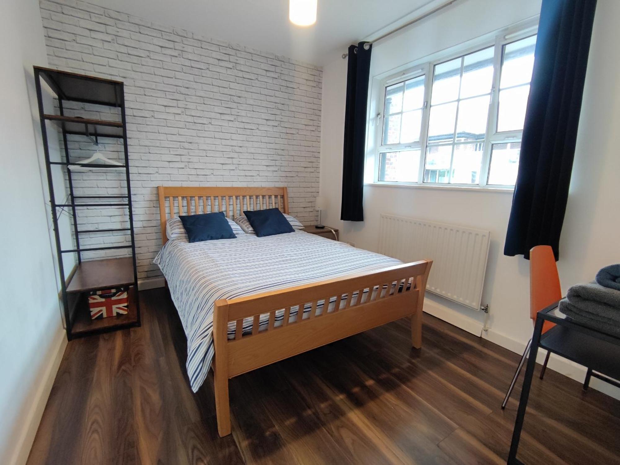 Location Location Location, Whole Apartment For You! London Exterior photo